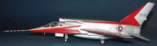 Trumpeter North American F-107 A Ultra Sabre – 1:72 repülőgép makett