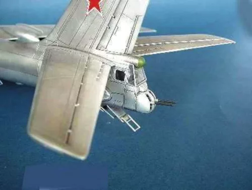 Trumpeter Tupolev Tu-16K 10 Badger – 1:72 repülőgép makett