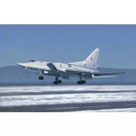   Trumpeter Tu-22M3 Backfire C stratégiai bombázó – 1:72 repülőgép makett
