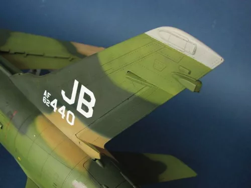 Trumpeter Republic F-105 G Wild Weasel – 1:32 repülőgép makett
