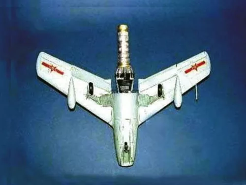 Trumpeter MiG-15 bis vadászrepülőgép – 1:32 repülőgép makett