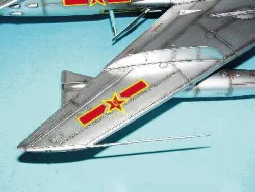 Trumpeter MiG-19 PM Farmer E/Shenyang F-6B – 1:32 repülőgép makett
