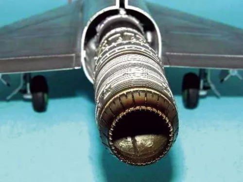Trumpeter MiG-21 F-13 – 1:32 repülőgép makett