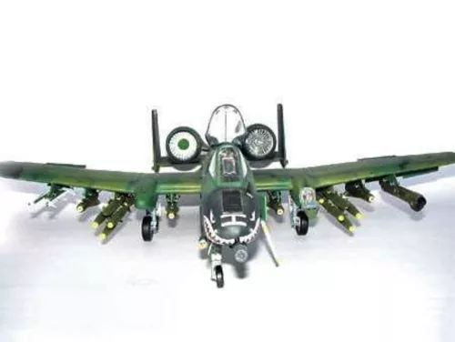Trumpeter Fairchild A-10 A Thunderbolt II – 1:32 repülőgép makett