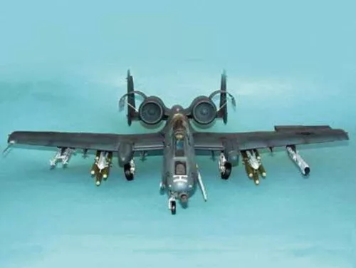Trumpeter Fairchild A-10 A Thunderbolt N/AW – 1:32 repülőgép makett