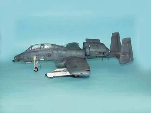 Trumpeter Fairchild A-10 A Thunderbolt N/AW – 1:32 repülőgép makett