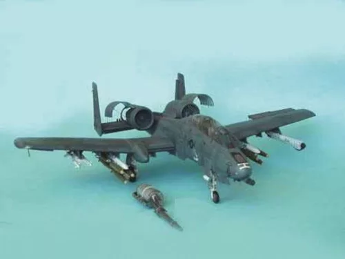 Trumpeter Fairchild A-10 A Thunderbolt N/AW – 1:32 repülőgép makett