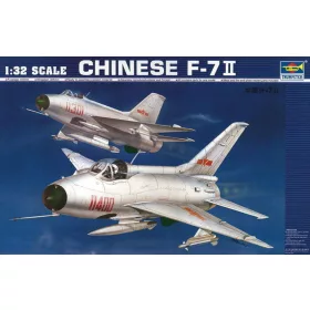 Trumpeter Shenyang F-7 II – 1:32 repülőgép makett