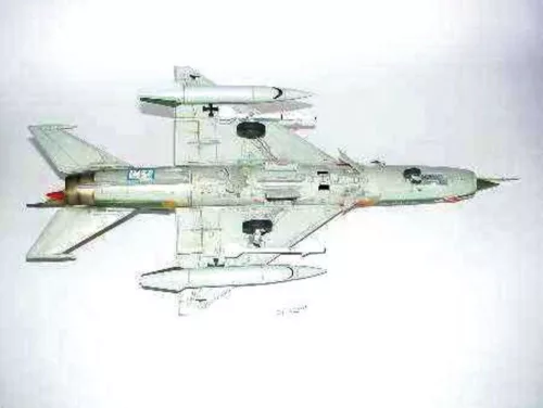 Trumpeter MiG-21 MF – 1:32 repülőgép makett