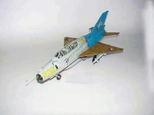 Trumpeter MiG-21 UM Test – 1:32 repülőgép makett