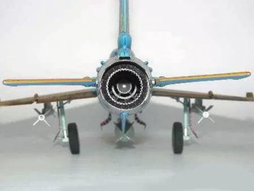 Trumpeter MiG-21 UM Test – 1:32 repülőgép makett