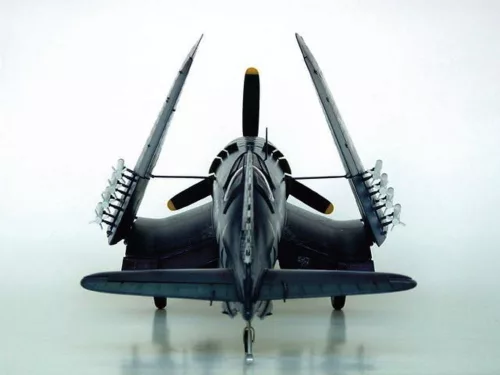 Trumpeter Vought F4U-1D Corsair – 1:32 repülőgép makett