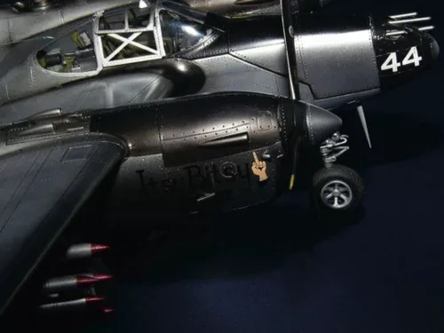 Trumpeter Lockheed P-38 L-5-LO Lightning – 1:32 repülőgép makett