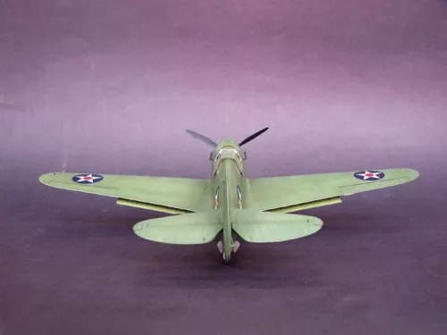 Trumpeter Curtiss P-40B Warhawk – 1:32 repülőgép makett