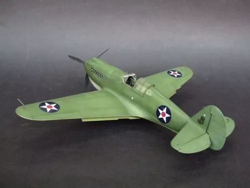 Trumpeter Curtiss P-40B Warhawk – 1:32 repülőgép makett