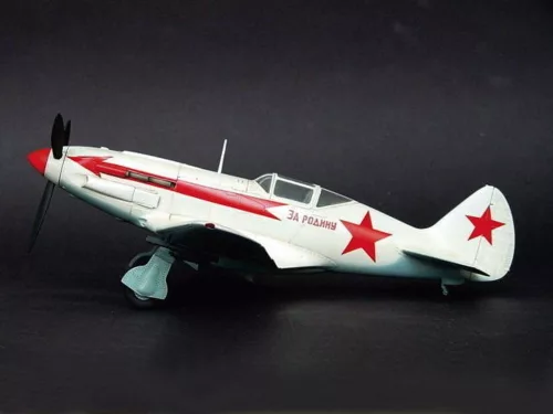 Trumpeter Mikoyan-Gurevich MiG-3 – 1:32 repülőgép makett