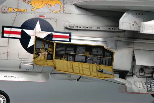Trumpeter Vought A-7E Corsair II – 1:32 repülőgép makett