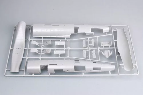Trumpeter North American F-100D Super Sabre – 1:32 repülőgép makett