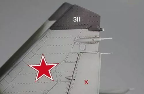 Trumpeter orosz MiG-29K Fulcrum – 1:32 repülőgép makett