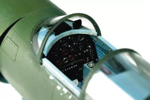 Trumpeter Nanchang CJ-6 – 1:32 repülőgép makett