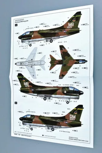 Trumpeter USAF A-7D Corsair II – 1:32 repülőgép makett