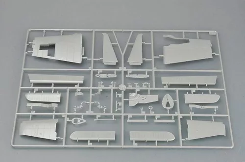 Trumpeter F8F-1 Bearcat – 1:32 repülőgép makett