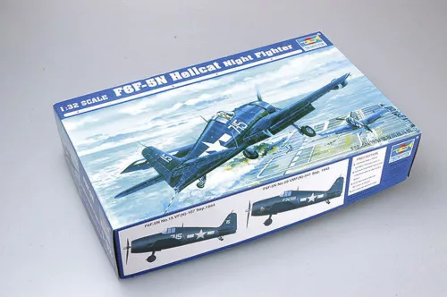 Trumpeter F6F-5N "Hellcat" – 1:32 repülőgép makett