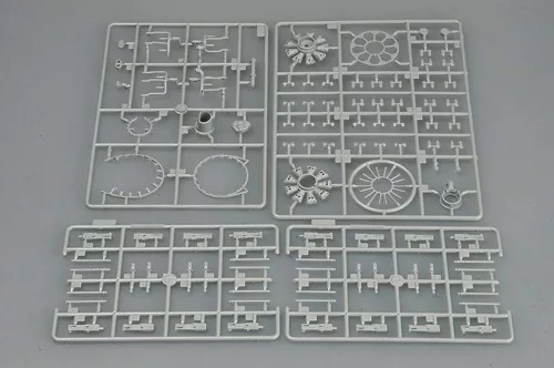 Trumpeter P-47N Thunderbolt – 1:32 repülőgép makett