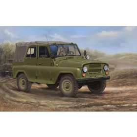   Trumpeter szovjet UAZ-469 terepjáró – 1:35 katonai jármű makett