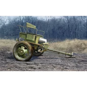   Trumpeter szovjet 52-R-353M Mod. 1942 tüzérségi vontatókocsi – 1:35 katonai jármű makett