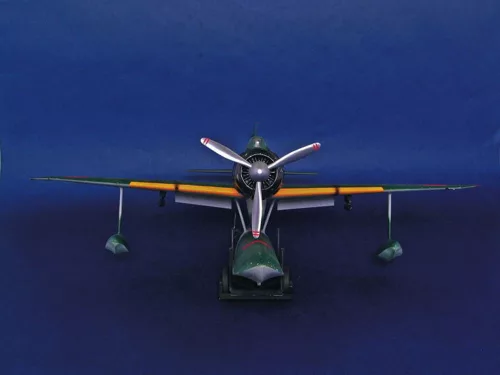 Trumpeter Nakajima A6M2-N "Rufe" – 1:24 repülőgép makett
