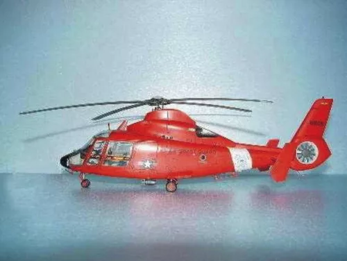 Trumpeter Aerospatiale HH-65A Dolphin – 1:48 helikopter makett