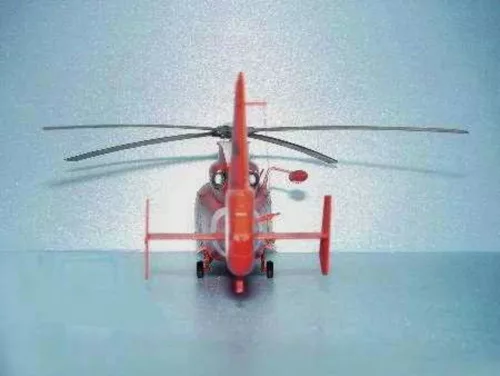 Trumpeter Aerospatiale HH-65A Dolphin – 1:48 helikopter makett