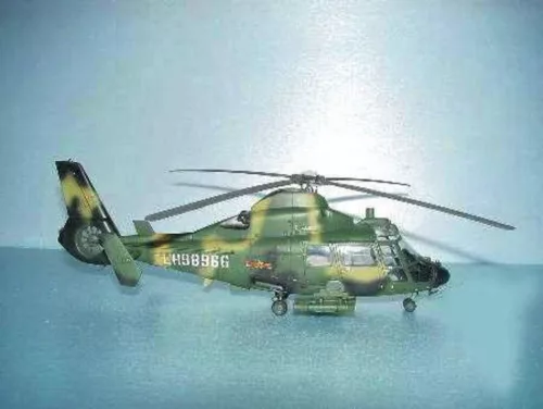 Trumpeter Z-9G felfegyverzett helikopter – 1:48 helikopter makett