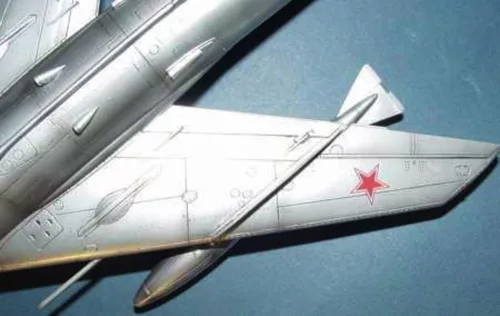 Trumpeter MiG-19 S Farmer C – 1:48 repülőgép makett