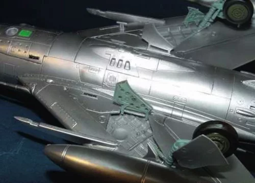 Trumpeter MiG-19 S Farmer C – 1:48 repülőgép makett