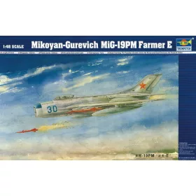 Trumpeter MiG-19 PM Farmer E – 1:48 repülőgép makett