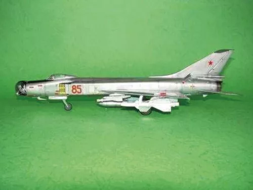Trumpeter Sukhoi Su-15 A Flagon A – 1:48 repülőgép makett