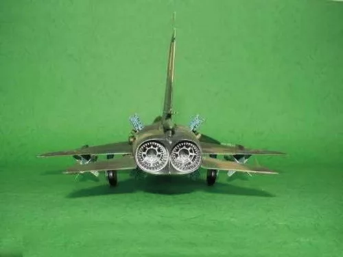 Trumpeter Sukhoi Su-15 TM Flagon F – 1:48 repülőgép makett