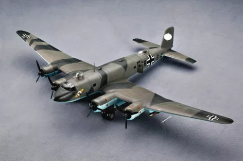 Trumpeter Focke-Wulf Fw 200 C-4 Condor – 1:48 repülőgép makett
