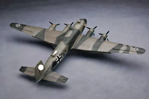 Trumpeter Focke-Wulf Fw 200 C-4 Condor – 1:48 repülőgép makett