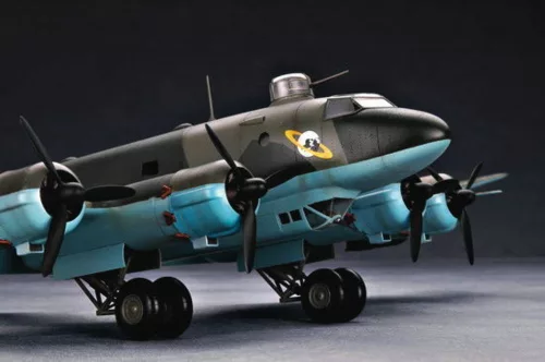 Trumpeter Focke-Wulf Fw 200 C-4 Condor – 1:48 repülőgép makett