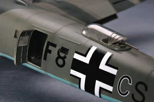 Trumpeter Focke-Wulf Fw 200 C-4 Condor – 1:48 repülőgép makett