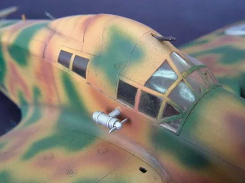 Trumpeter Savoia Marchetti SM-79 II Sparviero – 1:48 repülőgép makett