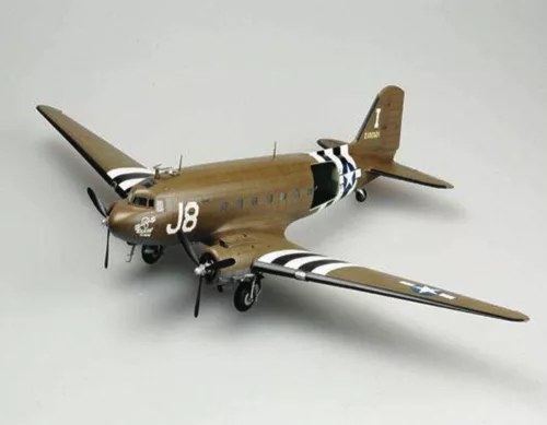 Trumpeter C-47A Skytrain – 1:48 repülőgép makett