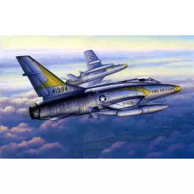 Trumpeter F-100C Super Sabre – 1:48 repülőgép makett