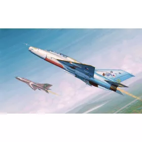   Trumpeter MiG-21UM vadászrepülőgép – 1:48 repülőgép makett