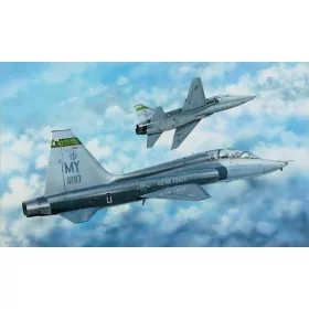   Trumpeter amerikai T-38C Talon II – 1:48 repülőgép makett