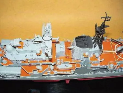 Trumpeter Szovremennij osztályú Project 956E romboló – 1:200 hajómakett