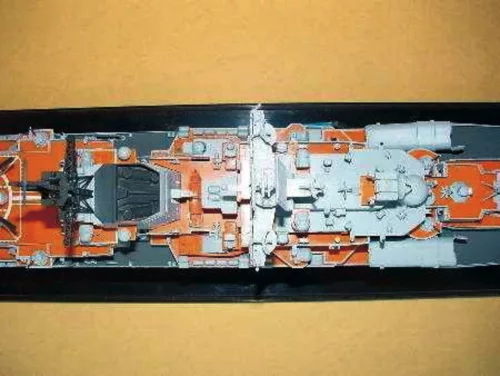 Trumpeter Szovremennij osztályú Project 956E romboló – 1:200 hajómakett
